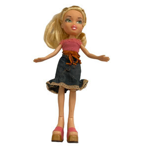 MGA Bratz Strut it Cloe Doll Pink Lipstick (Pre-Owned)